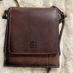 STS Ranchwear Baroness Euro Crossbody Ladies Leather Zip Brown